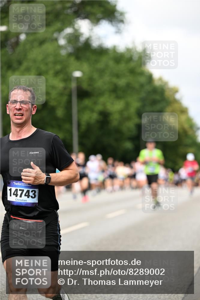 29.06.2025 - hella hamburg halbmarathon Dr. Thomas Lammeyer http://msf.ph/oto/8289002 29.06.2025 10:37:16 Kennedybrücke 1078, 1199, 1324, 1373, 1732, 1879, 2059, 2384, 2838, 3221, 3341, 3391, 3422, 3560, 3653, 3708, 3871, 4030, 4096, 4164, 4446, 4555, 5156, 5581, 5917, 6773, 6861, 7135, 7750, 8170, 8175, 8595, 8839, 8993, 9034, 9289, 9471, 9750, 9768, 9780, 10770 meine-sportfotos.de