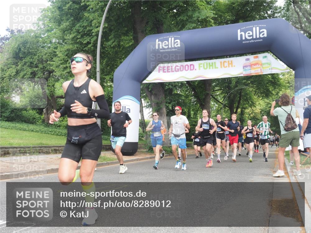 29.06.2025 - hella hamburg halbmarathon KatJ http://msf.ph/oto/8289012 29.06.2025 10:41:49 Zwischen KM18-KM19 1120, 1815, 2119, 3041, 3058, 3256, 3898, 6581, 6587 meine-sportfotos.de