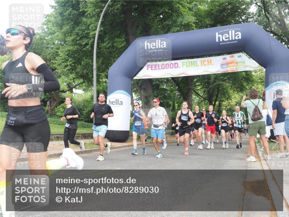 29.06.2025 - hella hamburg halbmarathon KatJ http://msf.ph/oto/8289030 29.06.2025 10:41:49 Zwischen KM18-KM19 1120, 1815, 2119, 3041, 3058, 3256, 3898, 6581, 6587 meine-sportfotos.de