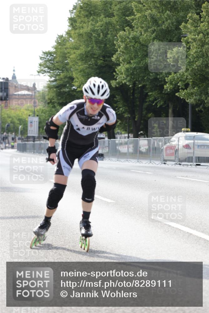 29.06.2025 - hella hamburg halbmarathon Jannik Wohlers http://msf.ph/oto/8289111 29.06.2025 08:54:02 Lombardsbrücke  meine-sportfotos.de