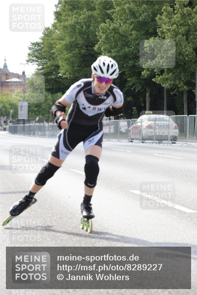 29.06.2025 - hella hamburg halbmarathon Jannik Wohlers http://msf.ph/oto/8289227 29.06.2025 08:54:02 Lombardsbrücke  meine-sportfotos.de