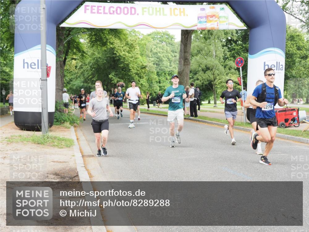 29.06.2025 - hella hamburg halbmarathon MichiJ http://msf.ph/oto/8289288 29.06.2025 10:33:22 Zwischen KM18-KM19 2098, 2590, 4854, 4997, 9159, 10741, 12643, 14722, 18637 meine-sportfotos.de