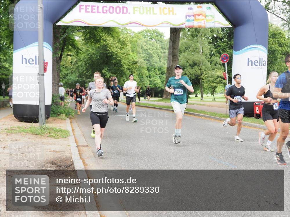 29.06.2025 - hella hamburg halbmarathon MichiJ http://msf.ph/oto/8289330 29.06.2025 10:33:23 Zwischen KM18-KM19 2590, 4270, 4854, 4997, 7709, 9159, 10741, 12643, 15651 meine-sportfotos.de