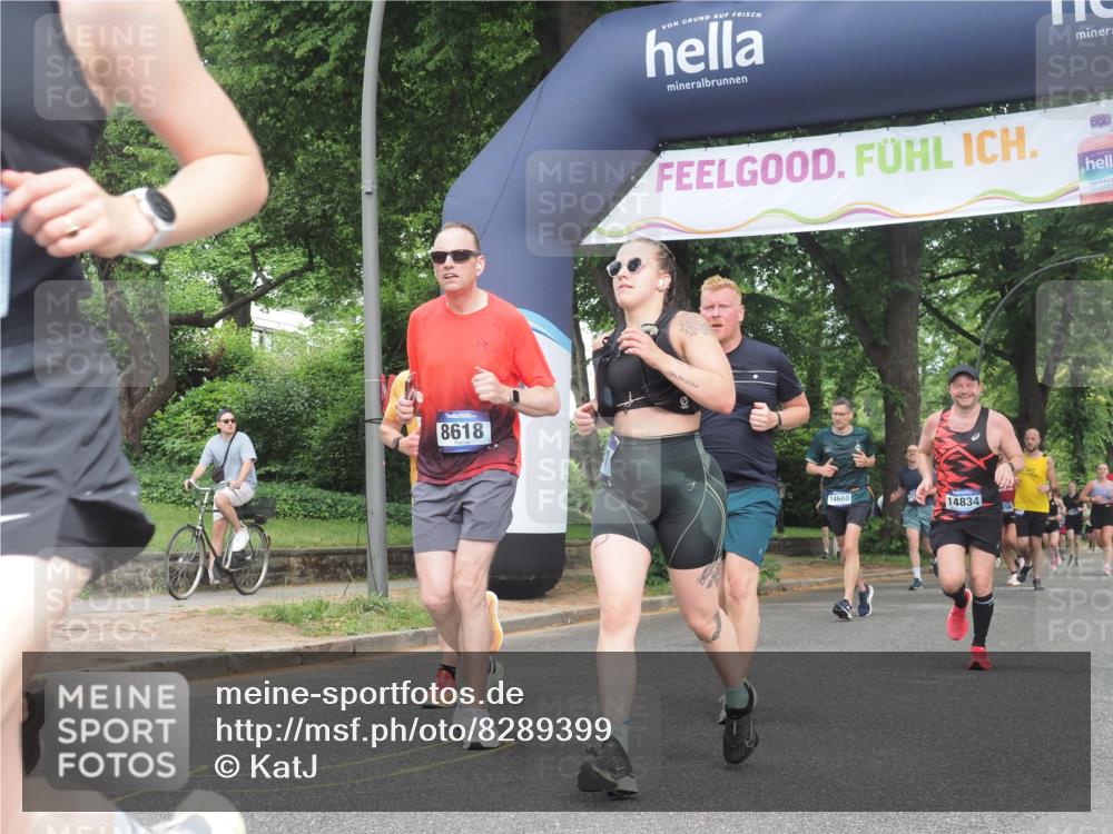 29.06.2025 - hella hamburg halbmarathon KatJ http://msf.ph/oto/8289399 29.06.2025 10:41:53 Zwischen KM18-KM19 1120, 1143, 2432, 3058, 3898, 6581, 6587, 8618 meine-sportfotos.de