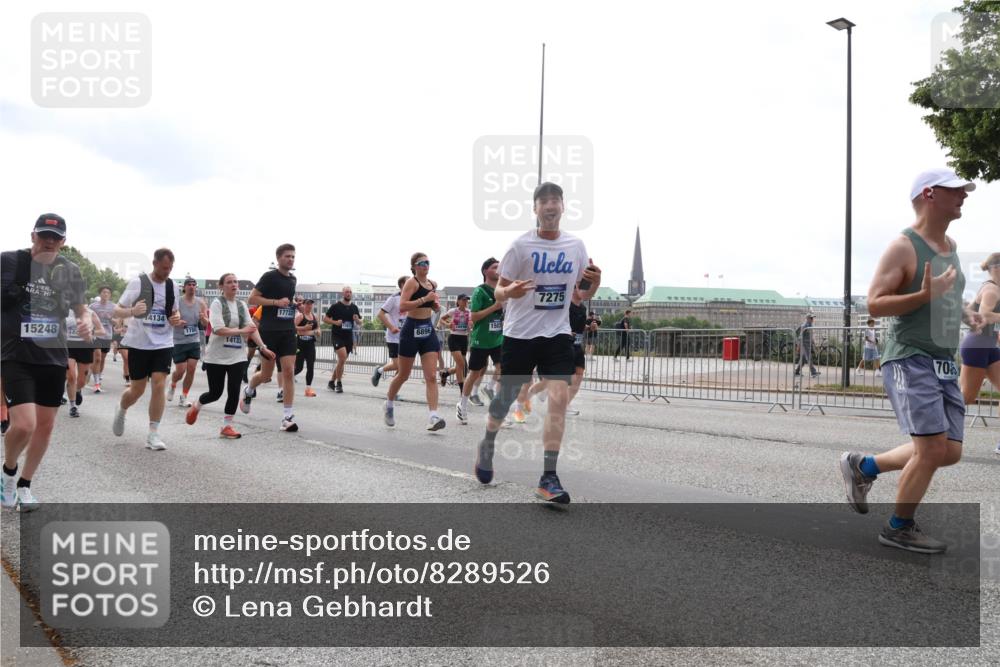 29.06.2025 - hella hamburg halbmarathon Lena Gebhardt http://msf.ph/oto/8289526 29.06.2025 10:36:14 Lombardsbrücke 15248, 4134, 1760, 14133, 17732, 6896, 150, 7275, 70, 1008, 1010, 1036, 1102, 1108, 1183, 1224, 1775, 1780, 1835, 2124, 2352, 2520, 2811, 2827, 2870, 3398, 3401, 3404, 3428, 3598, 3699, 3741, 3877, 3990, 4245, 4326, 4413, 4442, 4798, 4937, 5012, 5246, 5427, 5540, 5573, 5666, 5747, 5809, 5919, 6021, 6092, 6093, 6184, 6190, 6417, 6667, 6845, 6896, 7086, 7111, 7140, 7275, 7304, 7575, 7576, 7632, 8333, 8356, 8498, 8530, 8581, 8945, 8947, 9115, 9117, 9229, 9432, 12408 meine-sportfotos.de