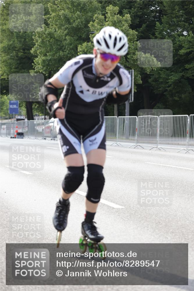 29.06.2025 - hella hamburg halbmarathon Jannik Wohlers http://msf.ph/oto/8289547 29.06.2025 08:54:02 Lombardsbrücke  meine-sportfotos.de