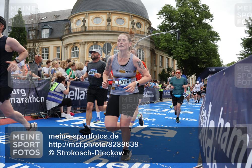 29.06.2025 - hella hamburg halbmarathon Strokosch-Dieckow http://msf.ph/oto/8289639 29.06.2025 10:49:30 Ziel 1342, 1476, 2516, 2592, 2596, 2878, 2889, 2937, 5705, 8437, 8689, 8813, 9038, 9649, 11339, 11340, 11679, 11779, 11977, 12094, 12670, 13233, 13269, 14562, 14838, 15392, 15784, 15857, 15894, 15966, 16114, 16592, 16738, 16891, 17001, 18476, 18887, 18960 meine-sportfotos.de
