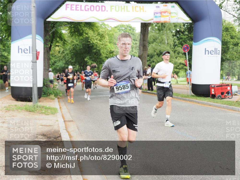 29.06.2025 - hella hamburg halbmarathon MichiJ http://msf.ph/oto/8290002 29.06.2025 10:33:25 Zwischen KM18-KM19 1424, 1569, 2590, 4270, 4854, 4997, 7709, 9159, 9585, 12643, 15651 meine-sportfotos.de