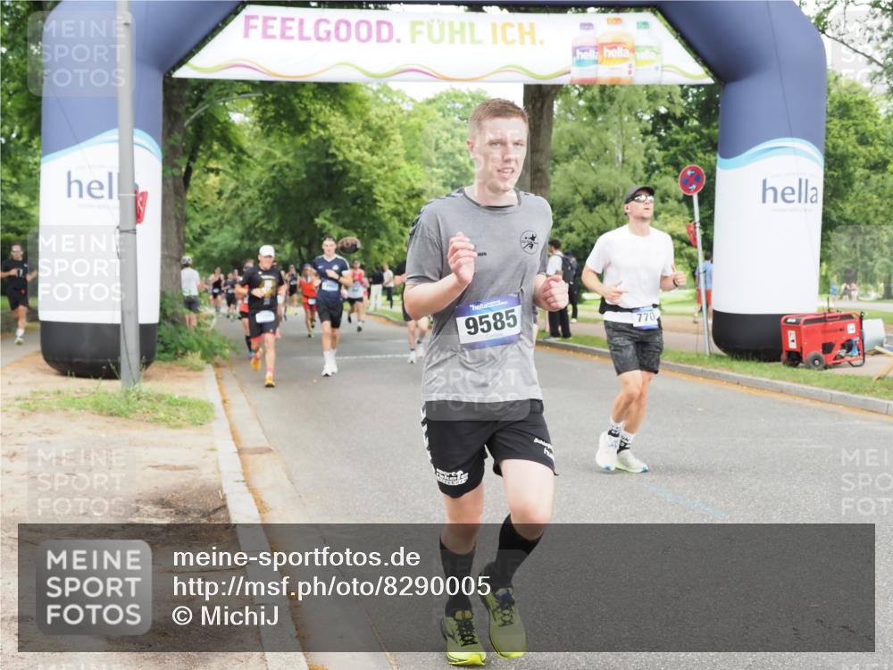 29.06.2025 - hella hamburg halbmarathon MichiJ http://msf.ph/oto/8290005 29.06.2025 10:33:25 Zwischen KM18-KM19 1424, 1569, 2590, 4270, 4854, 4997, 7709, 9159, 9585, 12643, 15651 meine-sportfotos.de
