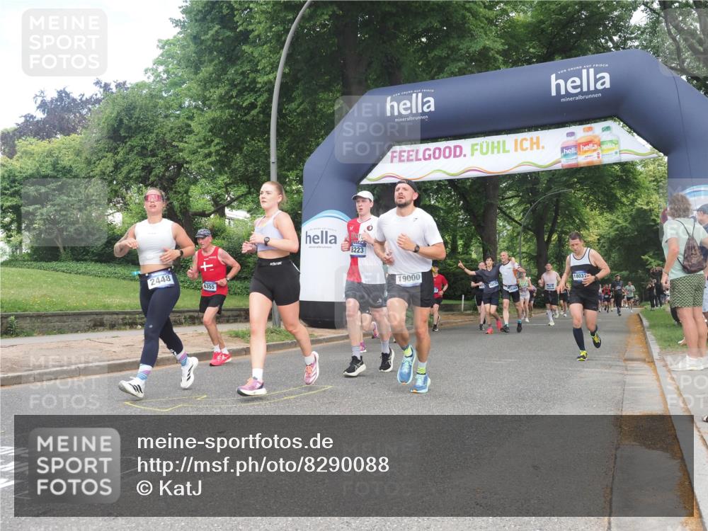 29.06.2025 - hella hamburg halbmarathon KatJ http://msf.ph/oto/8290088 29.06.2025 10:42:00 Zwischen KM18-KM19 1143, 2448, 4231, 4897, 6355, 6356, 8223 meine-sportfotos.de