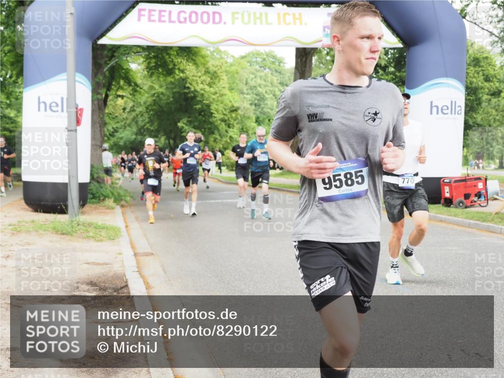 29.06.2025 - hella hamburg halbmarathon MichiJ http://msf.ph/oto/8290122 29.06.2025 10:33:26 Zwischen KM18-KM19 1424, 1569, 2590, 3785, 4270, 4997, 7709, 9159, 9585, 11291, 12643, 15651 meine-sportfotos.de