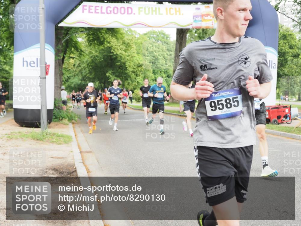 29.06.2025 - hella hamburg halbmarathon MichiJ http://msf.ph/oto/8290130 29.06.2025 10:33:26 Zwischen KM18-KM19 1424, 1569, 2590, 3785, 4270, 4997, 7709, 9159, 9585, 11291, 12643, 15651 meine-sportfotos.de