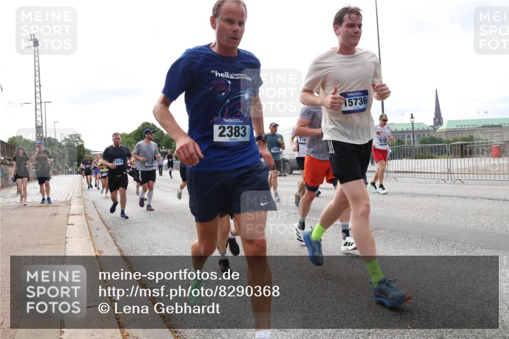 29.06.2025 - hella hamburg halbmarathon Lena Gebhardt http://msf.ph/oto/8290368 29.06.2025 10:21:12 Lombardsbrücke 17035, 1658, 20, 2383, 12561, 116, 15736, 1028, 1266, 1401, 1658, 2271, 2383, 2635, 2815, 2923, 2945, 2956, 2986, 3122, 3161, 3247, 3453, 3813, 3817, 4082, 4350, 4786, 5041, 5061, 5373, 5395, 5493, 5767, 6103, 6275, 6308, 6608, 6844, 7228, 7375, 7522, 7553, 7608, 7781, 8095, 8113, 8724, 8726, 8844, 8940, 9005, 9011, 9100, 9108, 9236, 9501, 9624, 9981, 10050, 10350, 10374, 10585, 10602, 11145, 11698, 12175, 12694, 12844, 13057, 13508 meine-sportfotos.de