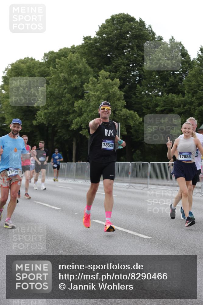 29.06.2025 - hella hamburg halbmarathon Jannik Wohlers http://msf.ph/oto/8290466 29.06.2025 10:04:13 Lombardsbrücke 1213, 1316, 1347, 1377, 1674, 2011, 2463, 2698, 2852, 3994, 4146, 4293, 5869, 6311, 9489, 10100, 10213, 10709, 10834, 10962, 12125, 12924, 13533, 13625, 15532, 16128, 16145, 16753, 16989, 16995, 17113, 17434, 17540, 17569, 17685, 17686, 17763, 18098, 18520, 18525 meine-sportfotos.de