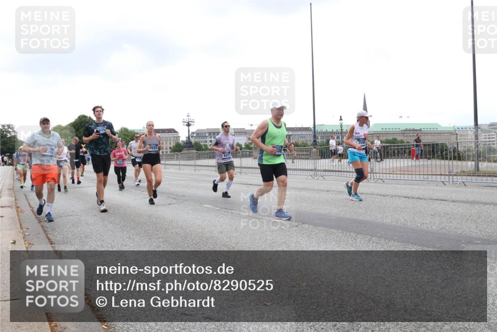 29.06.2025 - hella hamburg halbmarathon Lena Gebhardt http://msf.ph/oto/8290525 29.06.2025 10:46:41 Lombardsbrücke 1073, 1286, 1363, 1371, 1375, 1429, 1465, 1608, 1720, 1837, 1999, 2162, 2211, 2320, 2500, 2556, 2697, 2981, 3277, 3406, 3407, 3469, 3734, 3823, 4119, 4202, 4296, 4342, 4355, 4448, 4604, 5697, 5700, 5796, 5854, 5953, 6068, 6124, 6161, 6740, 7303, 7364, 7368, 7374, 7412, 7767, 7827, 7960, 7983, 8047, 8477, 8486, 8551, 8553, 8684, 8700, 9129, 9337, 9691, 10153, 10230, 11361, 12298, 12333, 12507, 12522, 13969, 14261, 15852, 16882, 16987 meine-sportfotos.de
