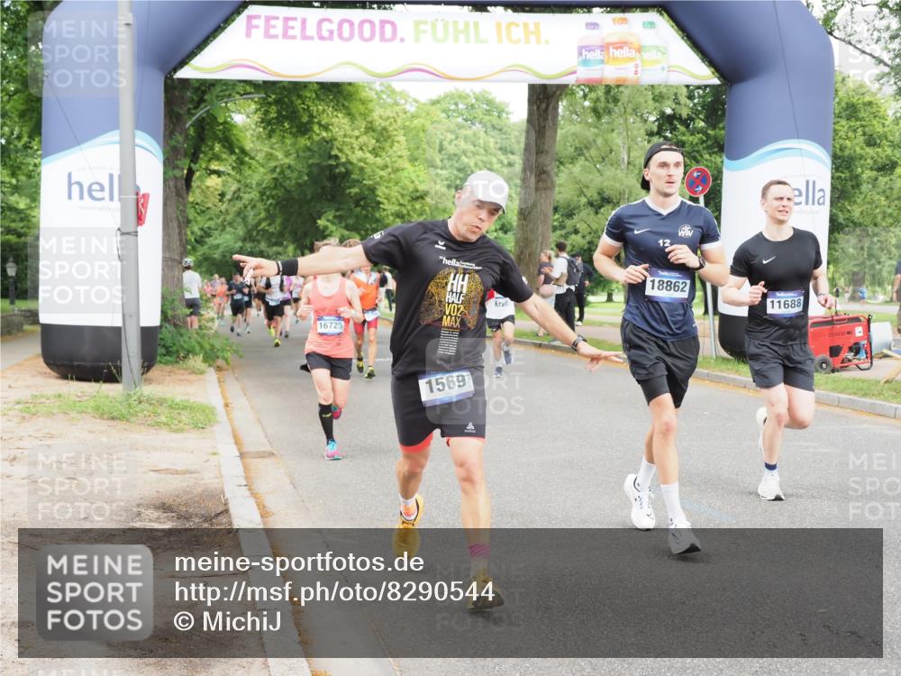 29.06.2025 - hella hamburg halbmarathon MichiJ http://msf.ph/oto/8290544 29.06.2025 10:33:29 Zwischen KM18-KM19 1424, 1569, 2470, 3785, 4270, 4997, 7709, 9585, 11291, 11688, 12643, 15651, 18862 meine-sportfotos.de