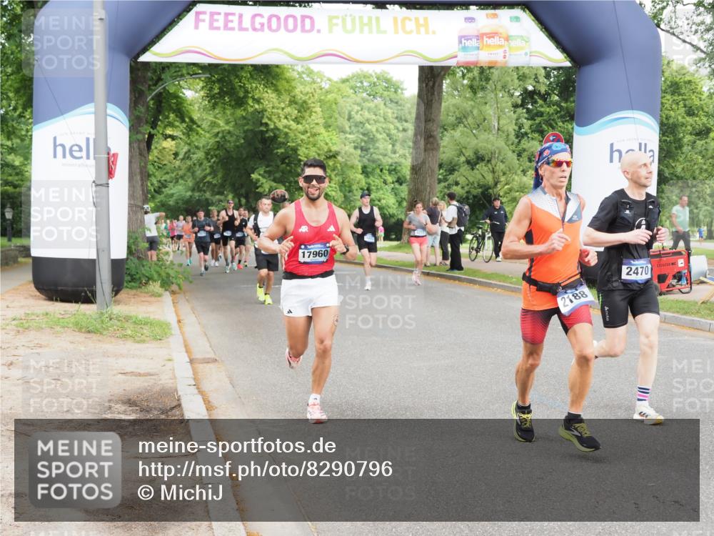 29.06.2025 - hella hamburg halbmarathon MichiJ http://msf.ph/oto/8290796 29.06.2025 10:33:32 Zwischen KM18-KM19 1424, 1569, 2188, 2470, 3785, 6819, 9105, 9585, 11291, 11688, 16725, 17960, 18810, 18862 meine-sportfotos.de