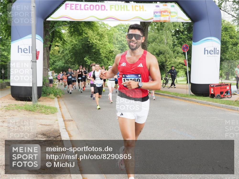 29.06.2025 - hella hamburg halbmarathon MichiJ http://msf.ph/oto/8290865 29.06.2025 10:33:33 Zwischen KM18-KM19 2188, 2470, 3785, 6819, 9105, 11291, 11688, 12161, 16725, 16803, 17960, 18810, 18862 meine-sportfotos.de