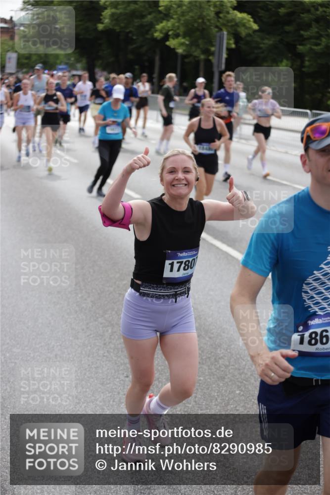 29.06.2025 - hella hamburg halbmarathon Jannik Wohlers http://msf.ph/oto/8290985 29.06.2025 10:36:12 Lombardsbrücke 1224, 1948, 2124, 2588, 3398, 3428, 4084, 4618, 5012, 5747, 6156, 6190, 6667, 7632, 8530, 8945, 9115, 9117, 9500, 9694, 9701, 9918, 10024, 10112, 10123, 10487, 10984, 11637, 12493, 12605, 12770, 12775, 13092, 13106, 13265, 13266, 13445, 13704, 13902, 13903, 15077, 15568, 15707, 15805, 16228, 16239, 16977, 17018, 17156, 17807, 18152, 18174, 18226, 18482, 18488, 18644, 18646, 18918, 18929 meine-sportfotos.de