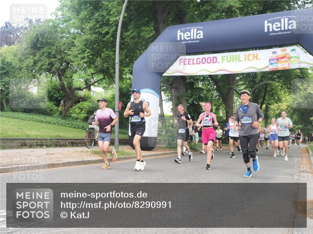 29.06.2025 - hella hamburg halbmarathon KatJ http://msf.ph/oto/8290991 29.06.2025 10:42:08 Zwischen KM18-KM19 1193, 1506, 2252, 3177, 3652, 6084, 6433, 6569, 7221 meine-sportfotos.de
