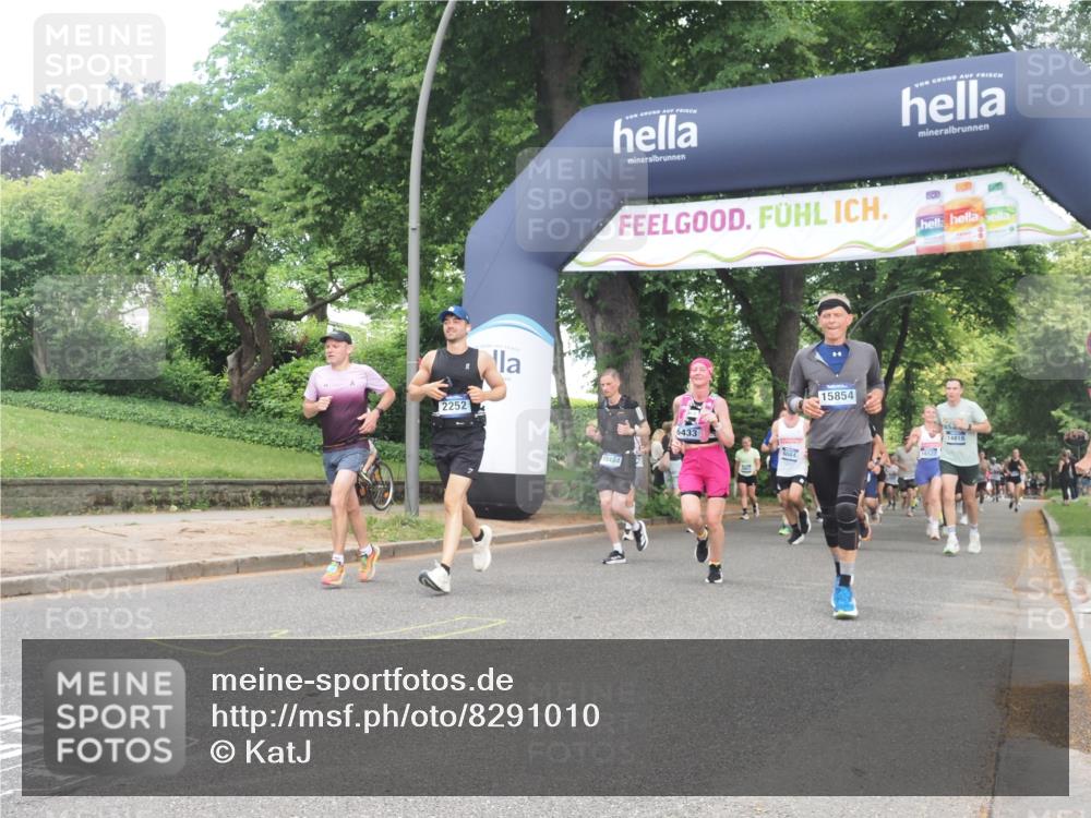29.06.2025 - hella hamburg halbmarathon KatJ http://msf.ph/oto/8291010 29.06.2025 10:42:08 Zwischen KM18-KM19 1193, 1506, 2252, 3177, 3652, 6084, 6433, 6569, 7221 meine-sportfotos.de