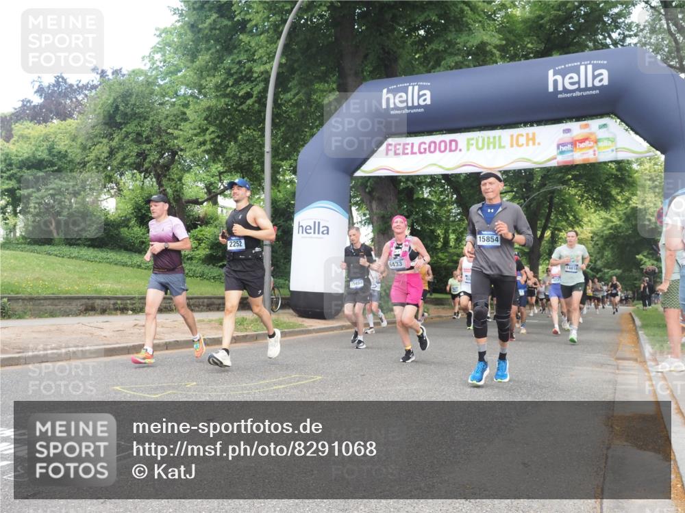 29.06.2025 - hella hamburg halbmarathon KatJ http://msf.ph/oto/8291068 29.06.2025 10:42:08 Zwischen KM18-KM19 1193, 1506, 2252, 3177, 3652, 6084, 6433, 6569, 7221 meine-sportfotos.de
