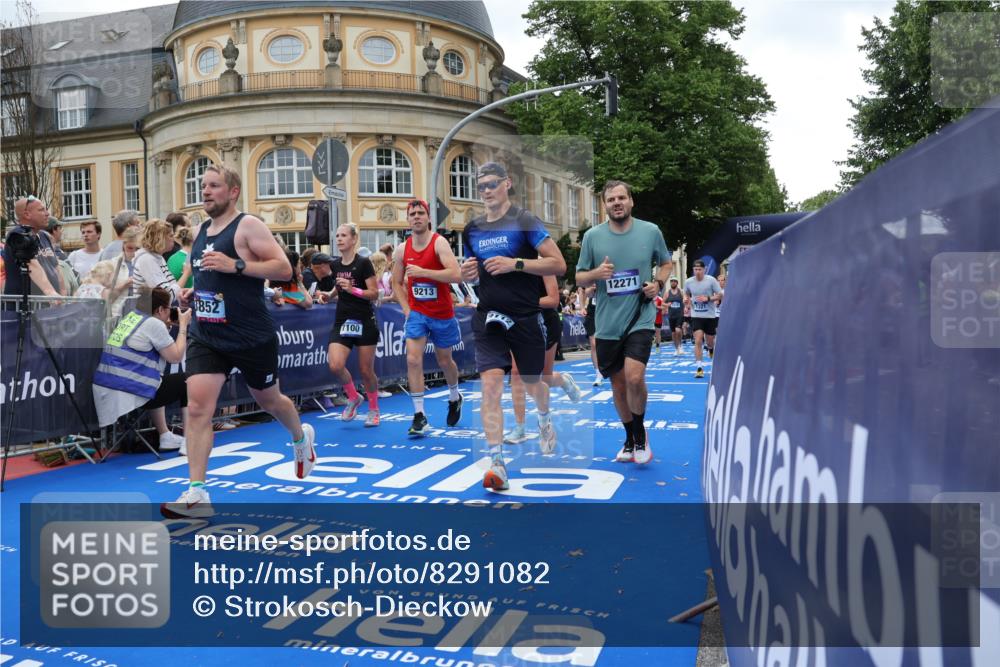 29.06.2025 - hella hamburg halbmarathon Strokosch-Dieckow http://msf.ph/oto/8291082 29.06.2025 10:50:01 Ziel 1216, 1321, 1507, 2020, 2540, 3562, 3692, 3852, 7100, 7657, 8313, 8454, 9031, 9213, 9303, 9491, 9965, 12203, 12271, 12527, 12733, 13225, 13282, 13758, 14257, 16403, 16716, 16732, 16887, 18228, 18657, 18658, 18884, 19112 meine-sportfotos.de