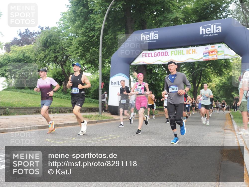 29.06.2025 - hella hamburg halbmarathon KatJ http://msf.ph/oto/8291118 29.06.2025 10:42:09 Zwischen KM18-KM19 1193, 1506, 2252, 3177, 3652, 3861, 5021, 6082, 6084, 6433, 6569, 7221 meine-sportfotos.de