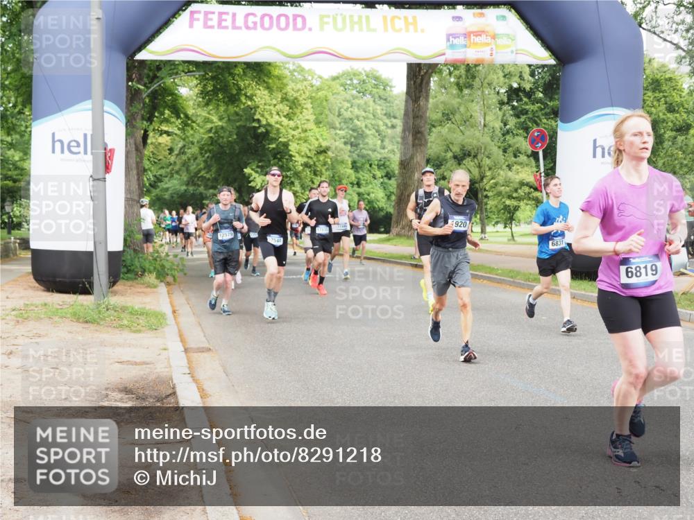29.06.2025 - hella hamburg halbmarathon MichiJ http://msf.ph/oto/8291218 29.06.2025 10:33:36 Zwischen KM18-KM19 1920, 2188, 2470, 4277, 6819, 6831, 7087, 9105, 11688, 12161, 15365, 16725, 16803, 17544, 17835, 17960, 18810, 18862 meine-sportfotos.de