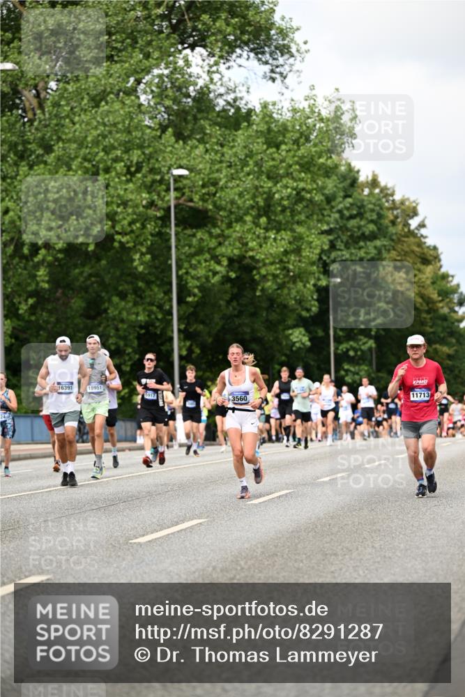 29.06.2025 - hella hamburg halbmarathon Dr. Thomas Lammeyer http://msf.ph/oto/8291287 29.06.2025 10:37:22 Kennedybrücke 1078, 1199, 1324, 1373, 1732, 1879, 1995, 2059, 2085, 2342, 2384, 2838, 3221, 3341, 3422, 3560, 3653, 3871, 4030, 4096, 4164, 4446, 4555, 5180, 5581, 5917, 6773, 6861, 6999, 7705, 8175, 8595, 8839, 8891, 8993, 9289, 9471, 9591, 9750, 9768, 9780 meine-sportfotos.de
