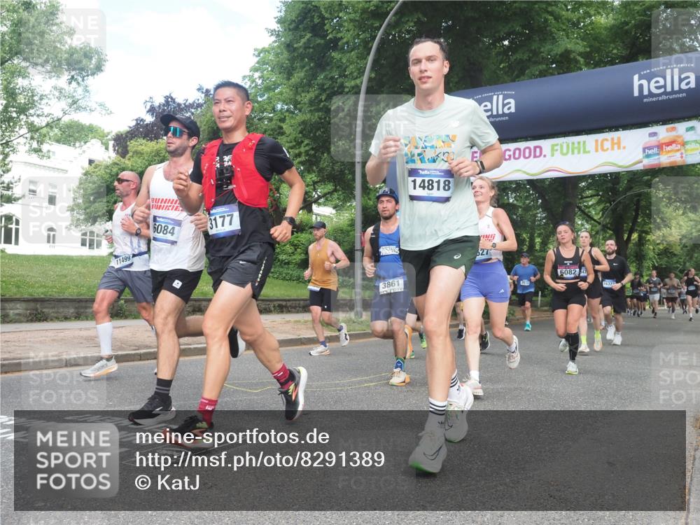 29.06.2025 - hella hamburg halbmarathon KatJ http://msf.ph/oto/8291389 29.06.2025 10:42:11 Zwischen KM18-KM19 2252, 3177, 3861, 5021, 6082, 6084, 6433, 6569 meine-sportfotos.de