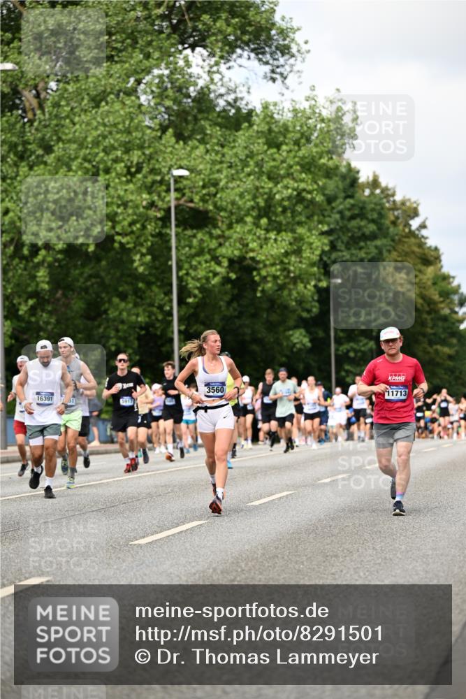 29.06.2025 - hella hamburg halbmarathon Dr. Thomas Lammeyer http://msf.ph/oto/8291501 29.06.2025 10:37:23 Kennedybrücke 1078, 1199, 1324, 1373, 1732, 1879, 1995, 2085, 2342, 2384, 2838, 3221, 3341, 3422, 3560, 3653, 3871, 4030, 4096, 4164, 4446, 5180, 5581, 5917, 6773, 6861, 6999, 7705, 8175, 8595, 8839, 8891, 8993, 9289, 9471, 9591, 9750, 9768, 9780 meine-sportfotos.de