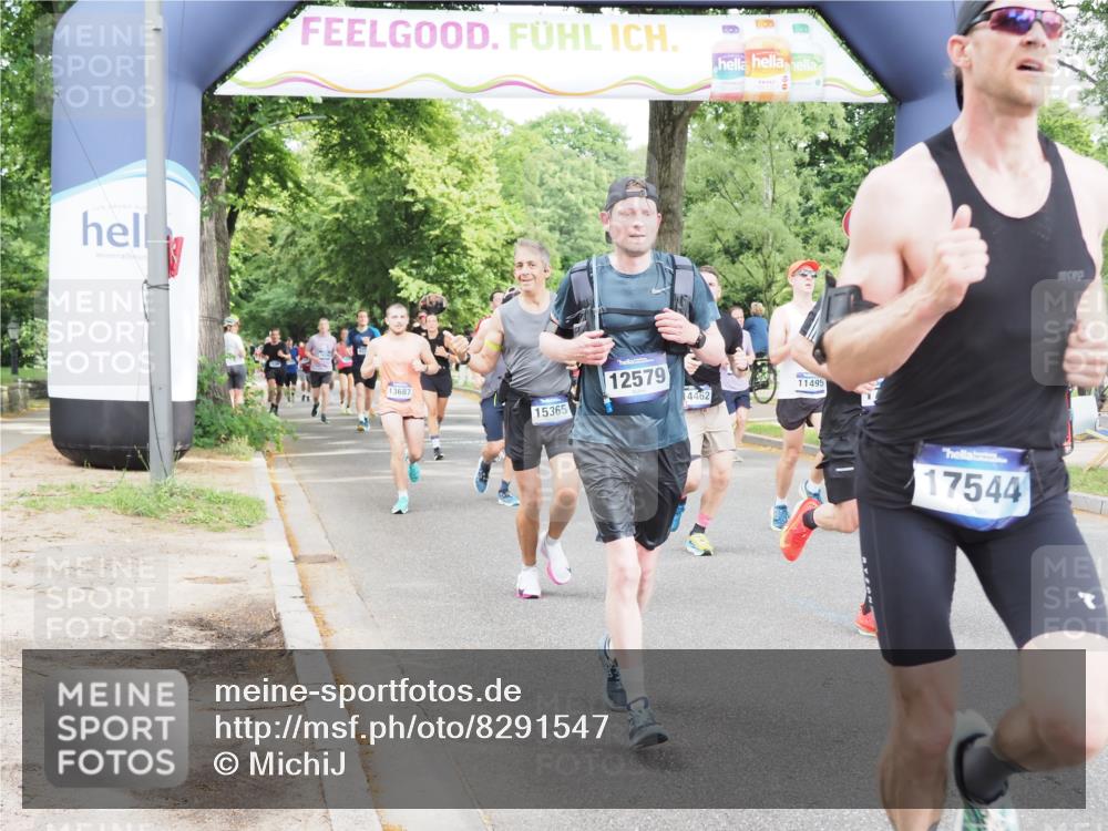 29.06.2025 - hella hamburg halbmarathon MichiJ http://msf.ph/oto/8291547 29.06.2025 10:33:39 Zwischen KM18-KM19 1920, 4277, 6819, 6831, 7087, 9105, 11495, 12161, 12579, 13687, 14462, 15362, 15365, 16803, 17544, 17835, 17960 meine-sportfotos.de