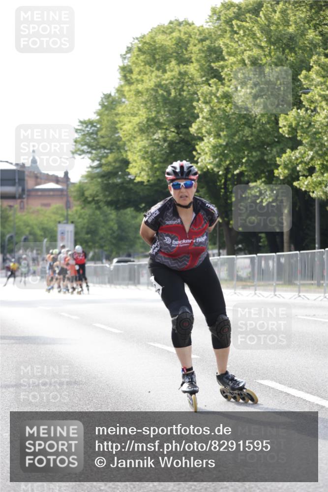 29.06.2025 - hella hamburg halbmarathon Jannik Wohlers http://msf.ph/oto/8291595 29.06.2025 08:54:12 Lombardsbrücke  meine-sportfotos.de