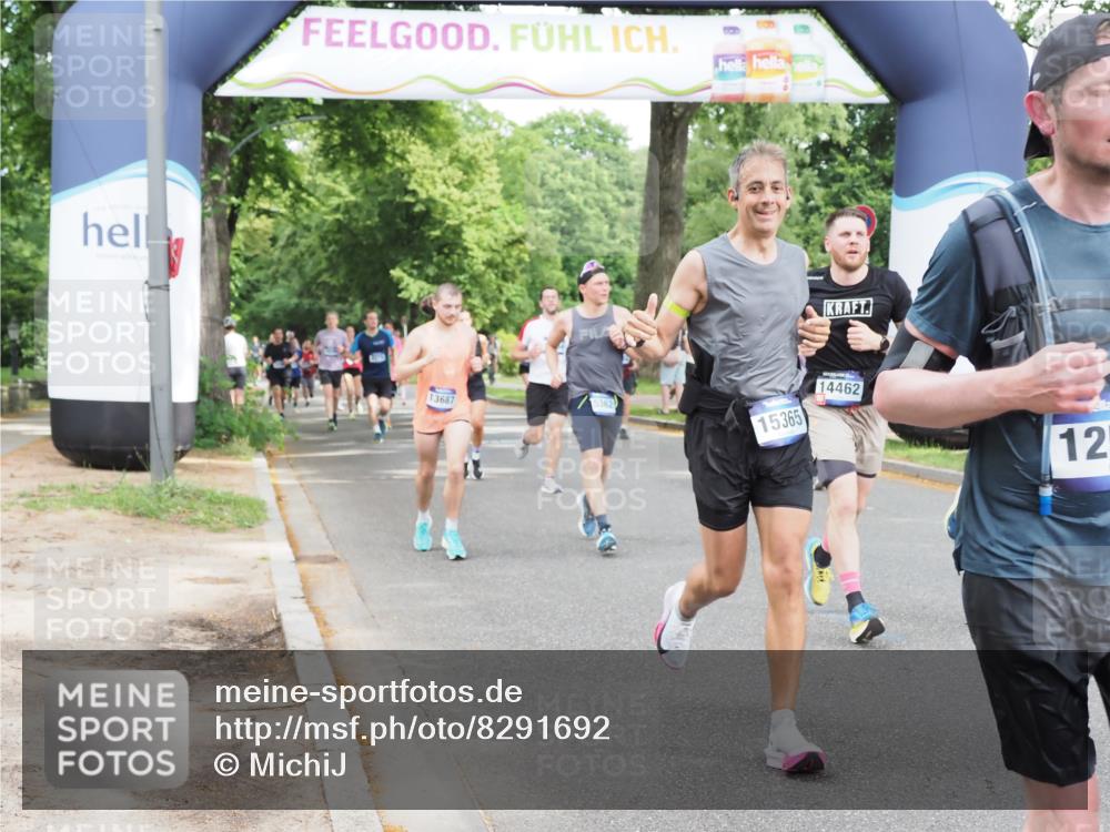 29.06.2025 - hella hamburg halbmarathon MichiJ http://msf.ph/oto/8291692 29.06.2025 10:33:40 Zwischen KM18-KM19 1920, 4277, 6819, 6831, 7087, 9105, 11495, 12161, 12579, 13687, 14462, 14783, 15362, 15365, 16803, 17492, 17544, 17835, 17960 meine-sportfotos.de