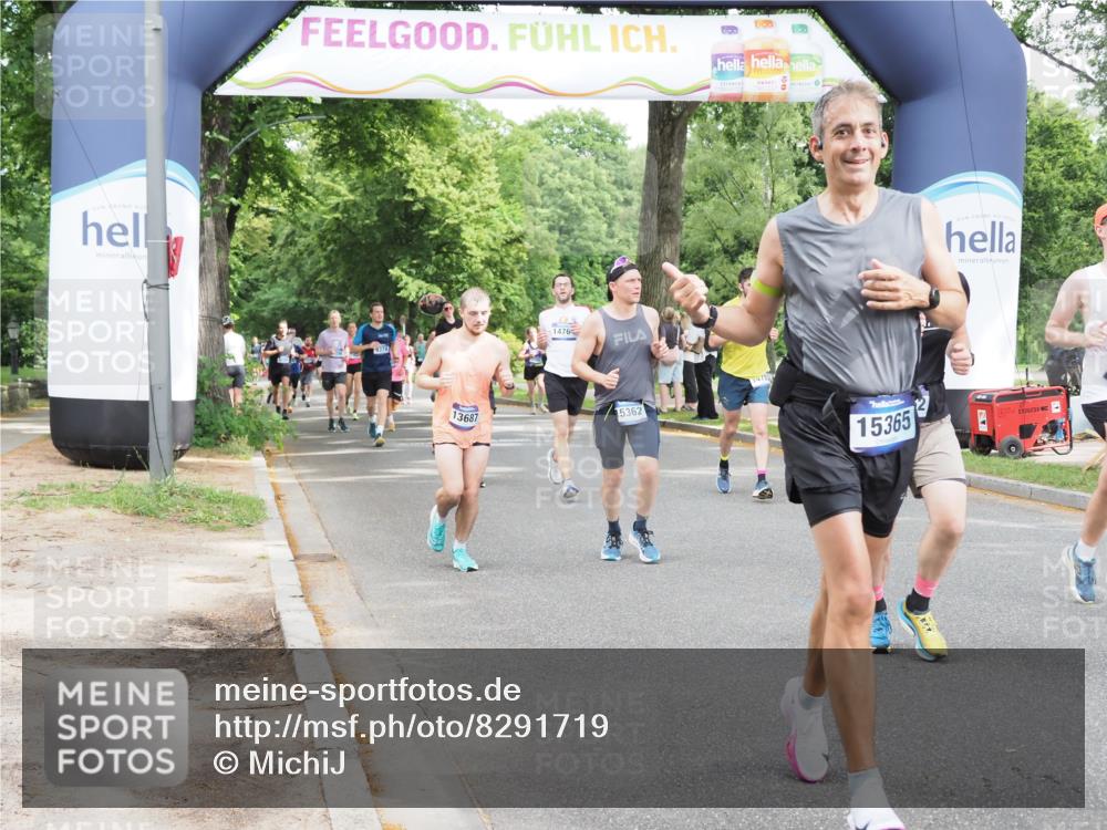 29.06.2025 - hella hamburg halbmarathon MichiJ http://msf.ph/oto/8291719 29.06.2025 10:33:40 Zwischen KM18-KM19 1920, 4277, 6819, 6831, 7087, 9105, 11495, 12161, 12579, 13687, 14462, 14783, 15362, 15365, 16803, 17492, 17544, 17835, 17960 meine-sportfotos.de