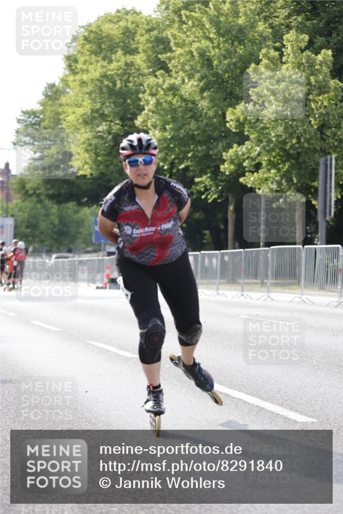 29.06.2025 - hella hamburg halbmarathon Jannik Wohlers http://msf.ph/oto/8291840 29.06.2025 08:54:12 Lombardsbrücke  meine-sportfotos.de