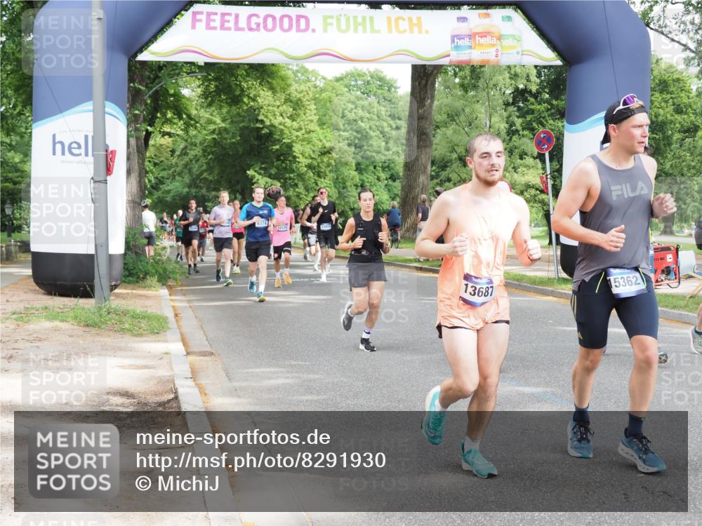 29.06.2025 - hella hamburg halbmarathon MichiJ http://msf.ph/oto/8291930 29.06.2025 10:33:42 Zwischen KM18-KM19 1920, 4277, 5706, 6831, 7087, 11495, 12579, 13687, 14228, 14462, 14764, 14783, 15362, 15365, 17492, 17544, 17835 meine-sportfotos.de