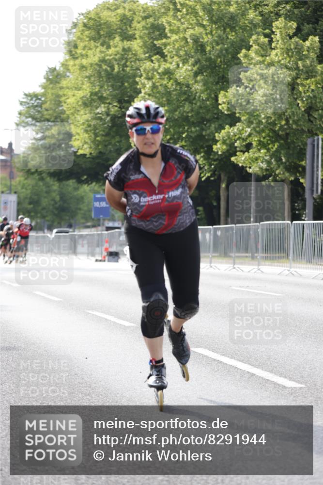 29.06.2025 - hella hamburg halbmarathon Jannik Wohlers http://msf.ph/oto/8291944 29.06.2025 08:54:12 Lombardsbrücke  meine-sportfotos.de