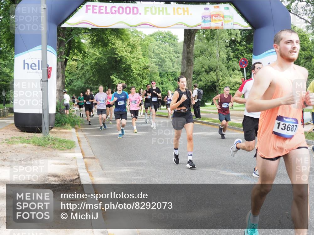 29.06.2025 - hella hamburg halbmarathon MichiJ http://msf.ph/oto/8292073 29.06.2025 10:33:42 Zwischen KM18-KM19 1920, 4277, 5706, 6831, 7087, 11495, 12579, 13687, 14228, 14462, 14764, 14783, 15362, 15365, 17492, 17544, 17835 meine-sportfotos.de