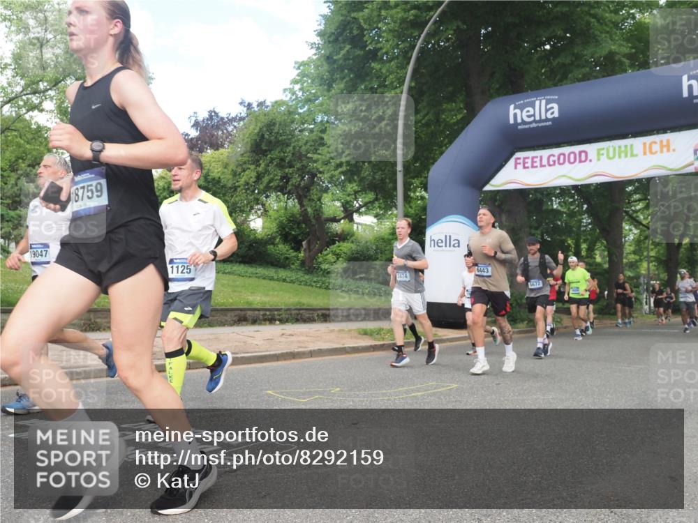 29.06.2025 - hella hamburg halbmarathon KatJ http://msf.ph/oto/8292159 29.06.2025 10:42:17 Zwischen KM18-KM19 1125, 2474, 2612, 3037, 3861, 5021, 5672, 6082, 6443 meine-sportfotos.de
