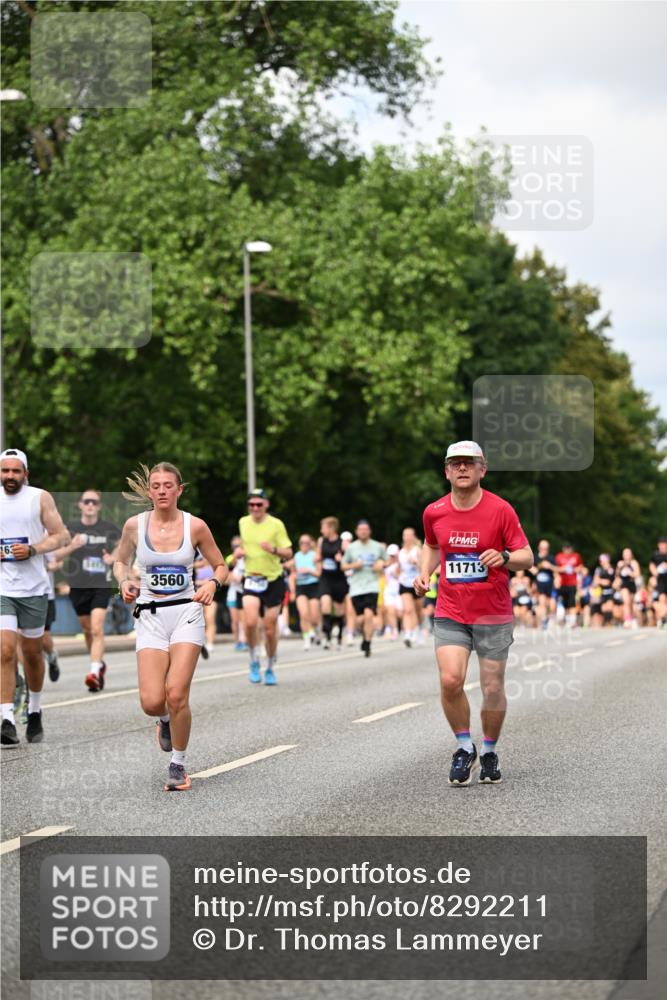 29.06.2025 - hella hamburg halbmarathon Dr. Thomas Lammeyer http://msf.ph/oto/8292211 29.06.2025 10:37:25 Kennedybrücke 1078, 1199, 1324, 1373, 1732, 1879, 1995, 2085, 2342, 2384, 2838, 3221, 3341, 3422, 3560, 3653, 3871, 4030, 4164, 4446, 5180, 5581, 5917, 6773, 6999, 7308, 7705, 8175, 8595, 8839, 8891, 8993, 9289, 9471, 9591, 9750, 9768, 9780 meine-sportfotos.de