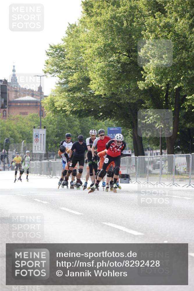 29.06.2025 - hella hamburg halbmarathon Jannik Wohlers http://msf.ph/oto/8292428 29.06.2025 08:54:16 Lombardsbrücke  meine-sportfotos.de