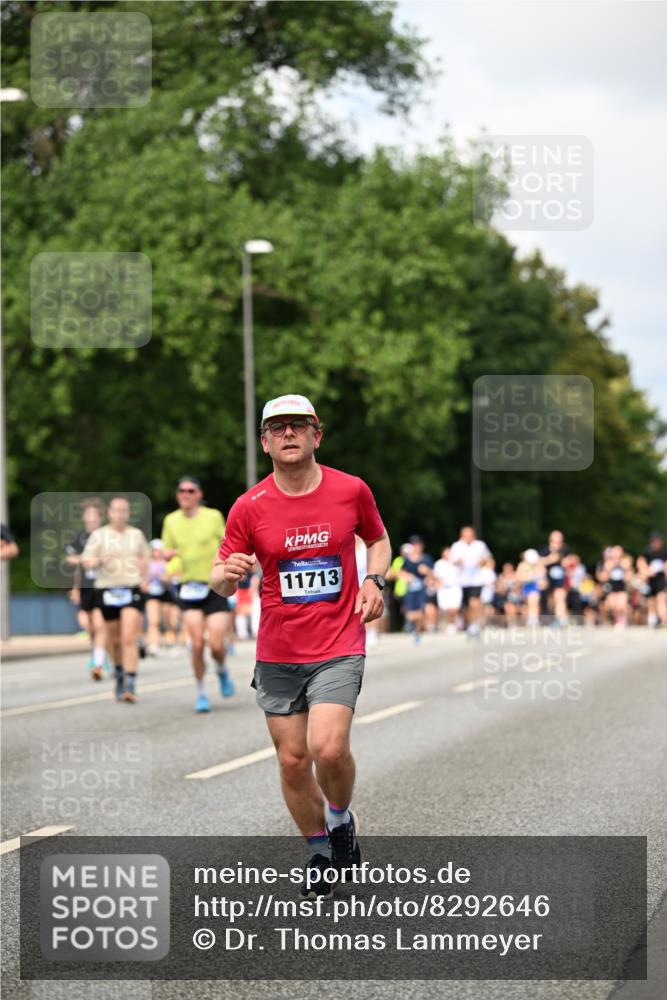 29.06.2025 - hella hamburg halbmarathon Dr. Thomas Lammeyer http://msf.ph/oto/8292646 29.06.2025 10:37:26 Kennedybrücke 1078, 1199, 1324, 1373, 1879, 1995, 2085, 2342, 2384, 2838, 3341, 3422, 3560, 3812, 3871, 4030, 4164, 4446, 5180, 5581, 5917, 6773, 6999, 7308, 7309, 7705, 8175, 8595, 8839, 8891, 8993, 9289, 9591, 9750, 9768, 9780 meine-sportfotos.de