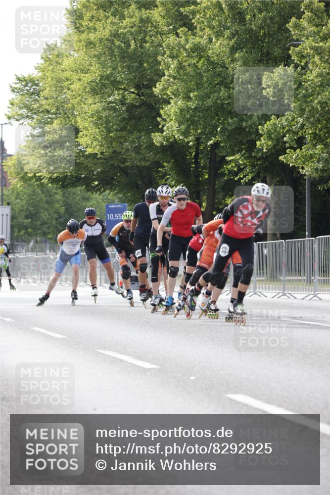 29.06.2025 - hella hamburg halbmarathon Jannik Wohlers http://msf.ph/oto/8292925 29.06.2025 08:54:17 Lombardsbrücke  meine-sportfotos.de