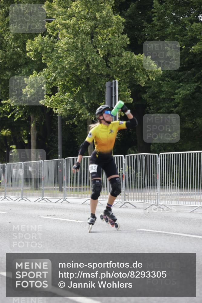 29.06.2025 - hella hamburg halbmarathon Jannik Wohlers http://msf.ph/oto/8293305 29.06.2025 08:54:26 Lombardsbrücke  meine-sportfotos.de