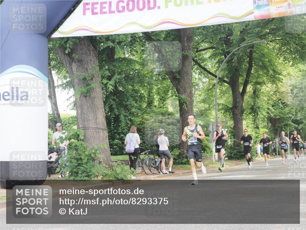29.06.2025 - hella hamburg halbmarathon KatJ http://msf.ph/oto/8293375 29.06.2025 10:13:15 Zwischen KM18-KM19  meine-sportfotos.de