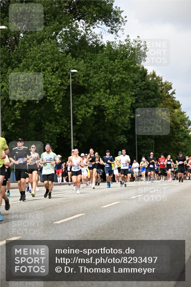 29.06.2025 - hella hamburg halbmarathon Dr. Thomas Lammeyer http://msf.ph/oto/8293497 29.06.2025 10:37:29 Kennedybrücke 1078, 1199, 1324, 1373, 1879, 1995, 2085, 2342, 2838, 3341, 3422, 3560, 3812, 3871, 4164, 4446, 5180, 5917, 6773, 6999, 7308, 7309, 7705, 8175, 8595, 8891, 8993, 9234, 9289, 9591, 9750, 9780 meine-sportfotos.de