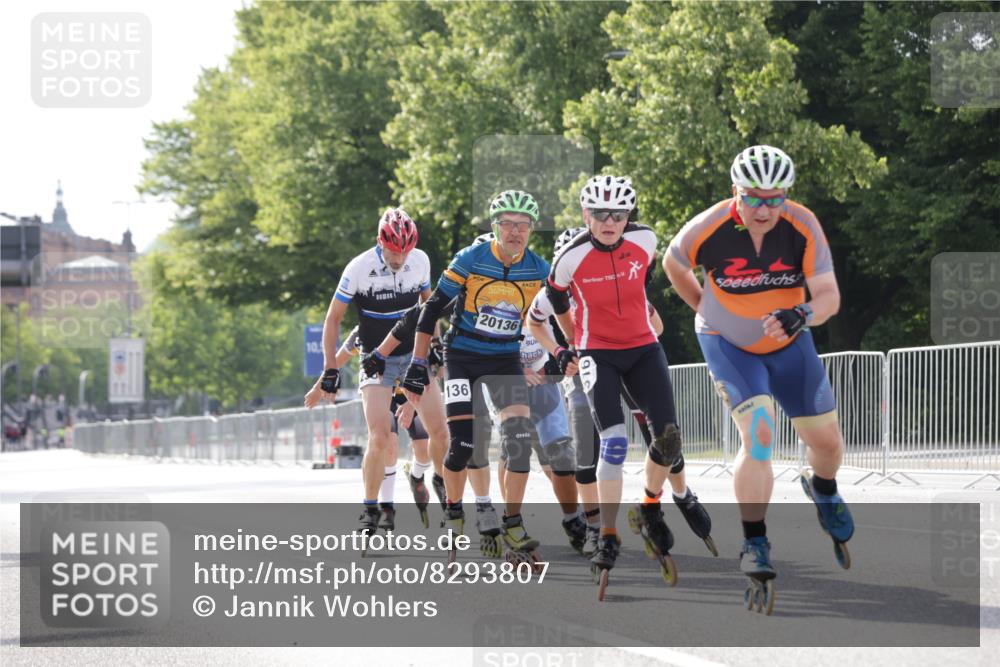 29.06.2025 - hella hamburg halbmarathon Jannik Wohlers http://msf.ph/oto/8293807 29.06.2025 08:54:39 Lombardsbrücke  meine-sportfotos.de