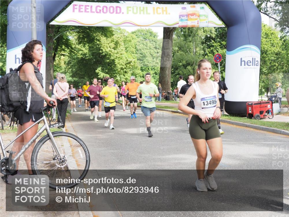 29.06.2025 - hella hamburg halbmarathon MichiJ http://msf.ph/oto/8293946 29.06.2025 11:29:49 Zwischen KM18-KM19 1547, 2576, 5901, 7777, 8615, 12028, 13442, 13495, 13848, 14725, 16260, 16559, 17744 meine-sportfotos.de
